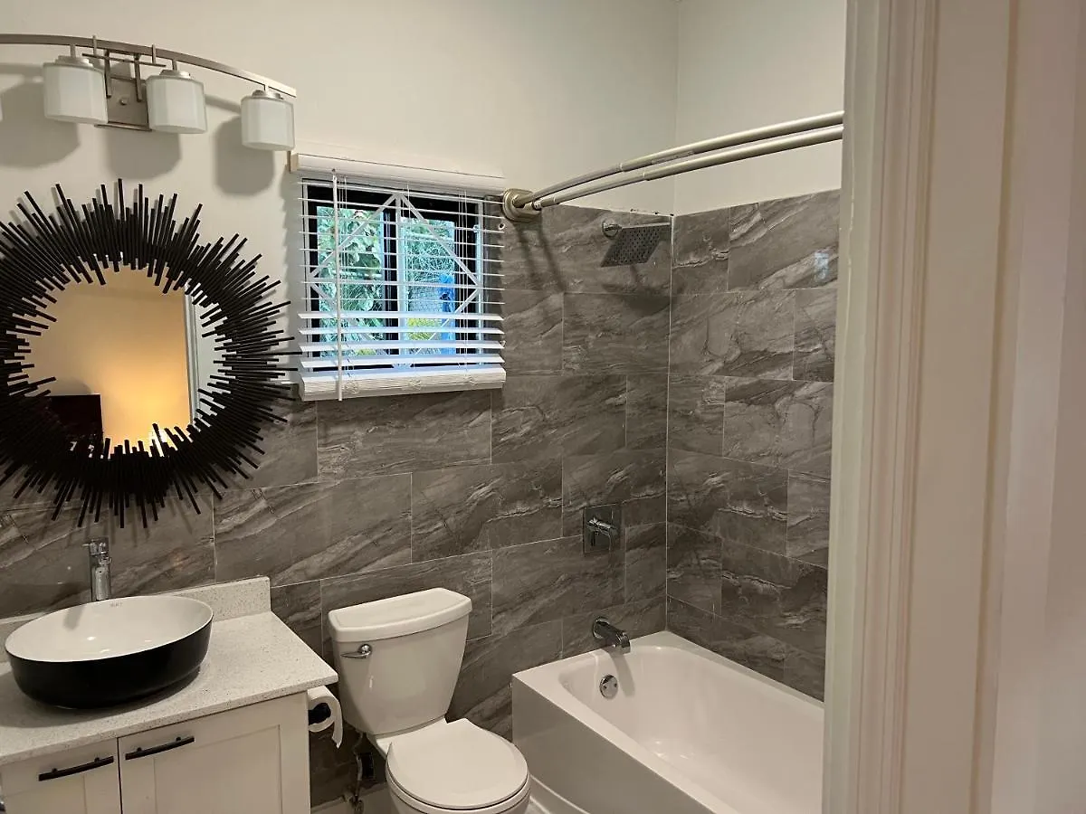 Luxury Studio Rooftop Pool N View Unit #4 Falmouth Σπίτι διακοπών