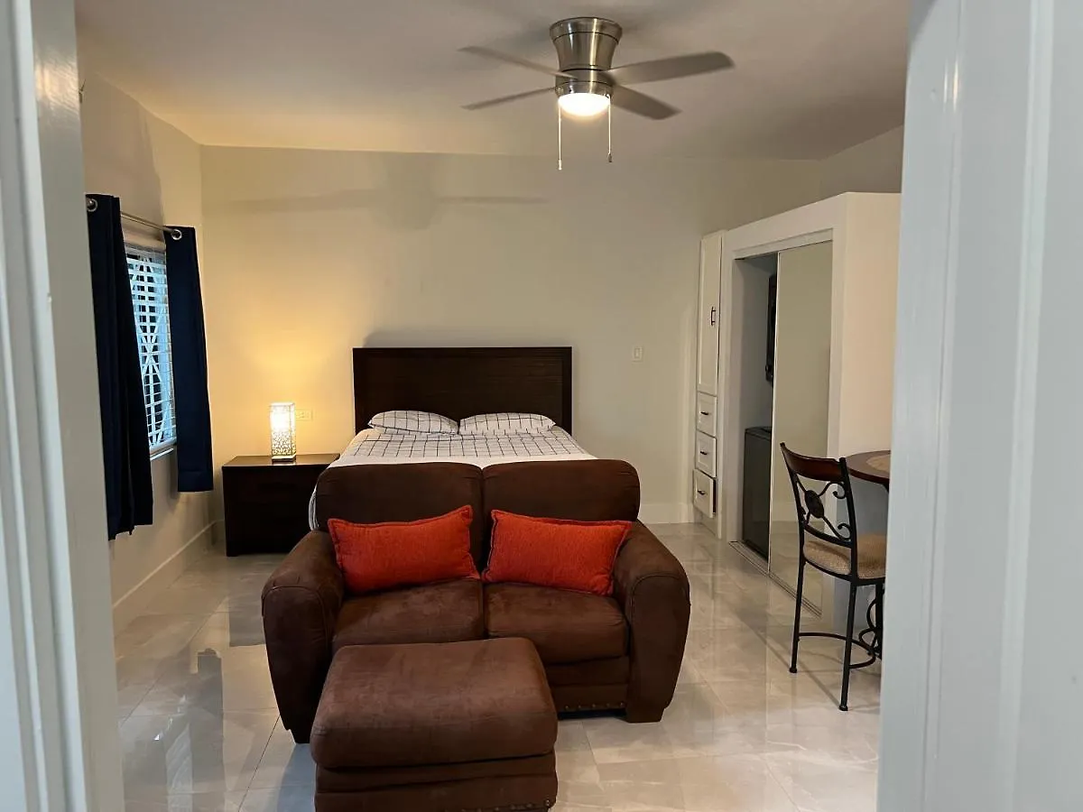 Luxury Studio Rooftop Pool N View Unit #4 Falmouth Σπίτι διακοπών